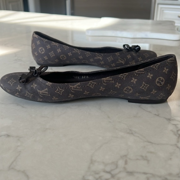 Louis Vuitton Monogram Ballerina Flat—size 37 1/2 - Picture 13 of 14